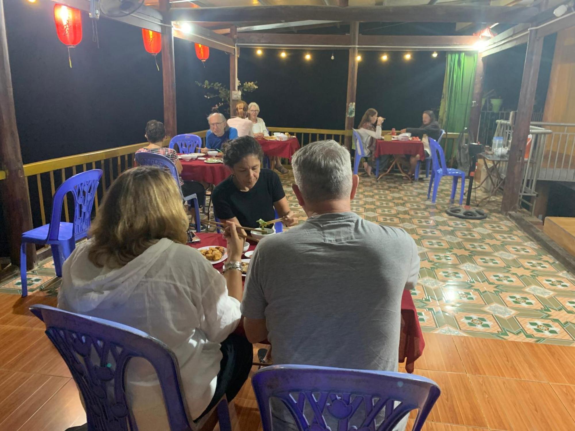 Hoàng Nguyên Homestay Ba Be Exterior foto